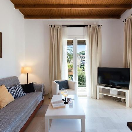 Tati Apartment Kassiopi Zewnętrze zdjęcie
